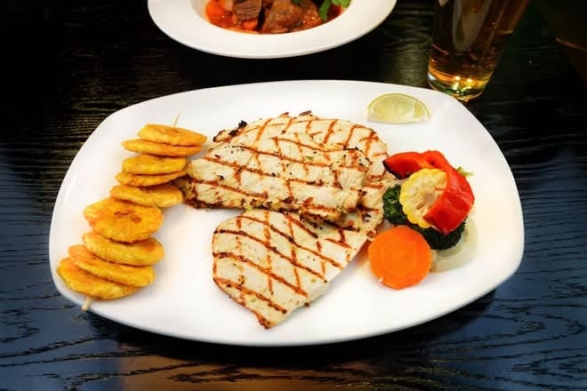 Lunch Pechuga A La Parrilla.