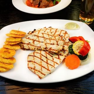 Lunch - Lunch Filete Pechuga A La Parrilla